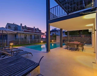 Fethiye Ölüdeniz'de Merkeze Yakın, Özel Havuzlu, 8 Kişilik Villa - 5