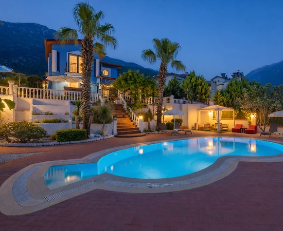 Fethiye Ölüdeniz'de Geniş Ailelere Uygun, Özel Havuzlu, Lüks Villa - 1
