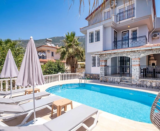 Fethiye Ölüdeniz’de Doğanın Tam Ortasında, Özel Havuzlu, Lüks Villa - 1
