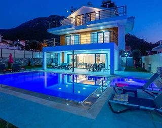 Fethiye Ölüdeniz'de Sakin Konumda, Özel Havuzlu, Konforlu Villa - 1