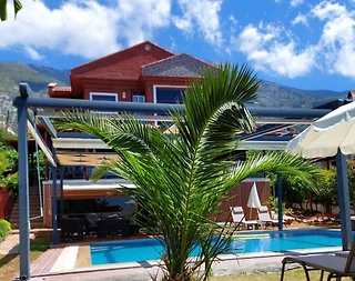 Fethiye Ölüdeniz'de Sakin Konumda, Özel Havuzlu, Konforlu Villa - 4