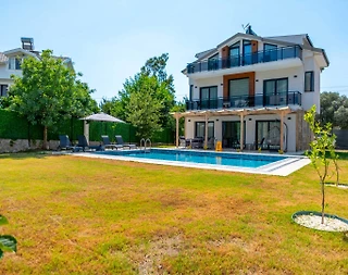 Fethiye Ölüdeniz'de Sakin Konumda, Özel Havuzlu, Konforlu Villa - 3