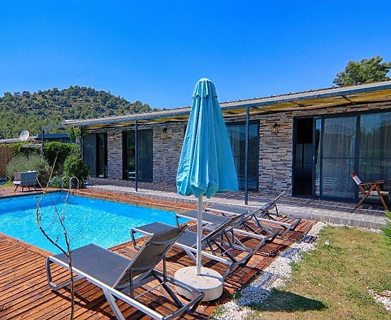 Fethiye Ölüdeniz'de Site İçerisinde, Özel Havuzlu, 3+1 Villa - 1