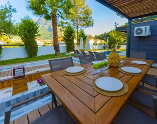 Fethiye Ölüdeniz'de Yemyeşil Doğada, Özel Havuzlu, Merkezi Villa - 4