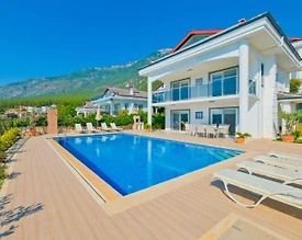 Fethiye Ölüdeniz'de Yüksek Konumda, Özel Havuzlu, Geniş Villa - 3