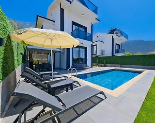Fethiye Ölüdeniz'de Modern Tasarımlı, Özel Havuzlu, Jakuzili Villa - 2
