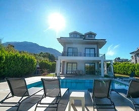 Fethiye Ölüdeniz'de Nezih Konumda, Özel Havuzlu, Lüks Villa - 2