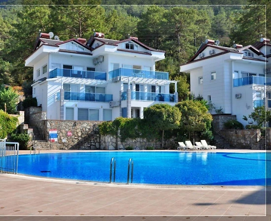 Fethiye Ovacık'ta Babadağ Manzaralı, Ortak Havuzlu, Kiralık Apart - 1