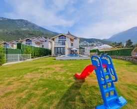 Fethiye Ölüdeniz'de Kalabalık Ailelere Uygun, Özel Havuzlu, Kiralık Villa - 2