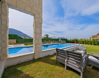 Fethiye Ölüdeniz'de Kalabalık Ailelere Uygun, Özel Havuzlu, Şık Villa - 3