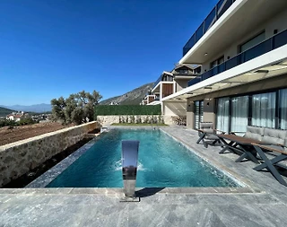 Fethiye Ölüdeniz'de Geniş Ailelere Uygun, Özel Havuzlu, Konforlu Villa - 4