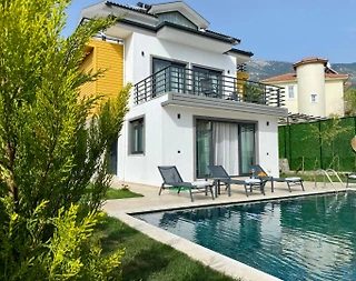 Fethiye Ölüdeniz'de Merkeze Yakın, Özel Havuzlu, Lüks Villa - 3