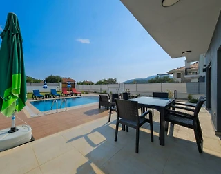 Fethiye Ovacık'ta Merkezi Konumda, Özel Havuzlu, Şık Villa - 5
