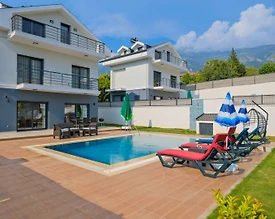 Fethiye Ovacık'ta Merkezi Konumda, Özel Havuzlu, Kiralık Villa - 3