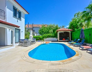 Fethiye Ovacık'ta Nezih Konumda, Yetişkin ve Çocuk Havuzlu, Şık Villa - 3
