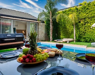 Fethiye Ölüdeniz'de Sakin Konumda, Özel Havuzlu, Konforlu Villa - 2