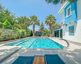 Fethiye Ölüdeniz'de Yemyeşil Doğada, Açık ve Kapalı Havuzlu, Şık Villa - 4