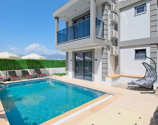 Fethiye Patlangıç'ta Doğayla Baş Başa, Özel Havuzlu, 3+1 Villa - 1