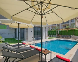 Fethiye Patlangıç'ta Geniş Ailelere Uygun, Özel Havuzlu, İkiz Villa - 3