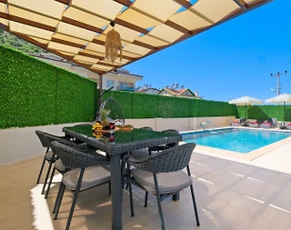 Fethiye Patlangıç'ta Geniş Ailelere Uygun, Özel Havuzlu, İkiz Villa - 5