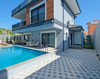 Muğla Seydikemer'de Elverişli Konumda, Özel Havuzlu, 3+1 Villa - 1