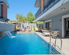 Muğla Seydikemer'de Elverişli Konumda, Özel Havuzlu, 3+1 Villa - 2