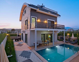 Muğla Seydikemer'de Sakin Konumda, Özel Havuzlu, 6 Kişilik Villa - 1