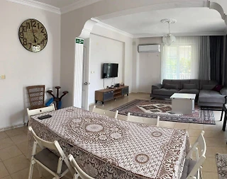 Fethiye Tuzla'da Merkezi Konumda, 4 Kişilik, Ferah Apart - 1
