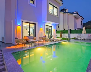 Fethiye Üzümlü'de Muhteşem Doğa İçerisinde Özel Havuzlu Kiralık Villa - 1