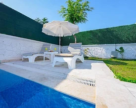 Fethiye Yanıklar'da Çekirdek Ailelere Uygun, Özel Havuzlu, Bahçeli Bungalov - 3