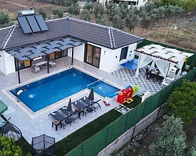 Fethiye Yanıklar'da Çocuklu Ailelere Uygun, Özel Havuzlu, Şık Villa - 3