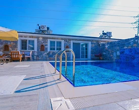 Fethiye Yanıklar'da Geniş Ailelere Uygun, Özel Havuzlu, Modern Villa - 3