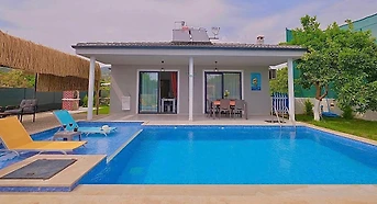 A Peaceful, Spacious Villa with a Private Pool in Yanıklar, Fethiye