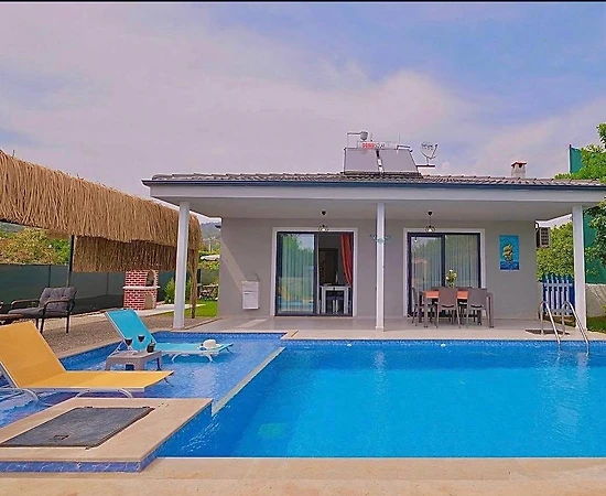 Fethiye Yanıklar'da Huzur Dolu, Özel Havuzlu, Ferah Villa - 1