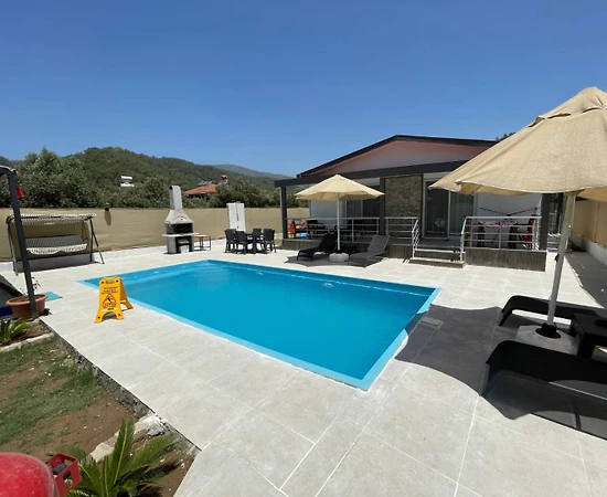 Fethiye Yanıklar'da Muhteşem Doğada, Özel Havuzlu, Muhafazakar Villa - 1