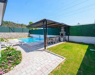 Fethiye Yanıklar'da Site İçerisinde, Özel Havuzlu, 6 Kişilik Villa - 1