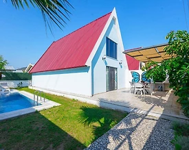 Fethiye Yanıklar'da Site İçerisinde, Özel Havuzlu, Kiralık Bungalov - 2