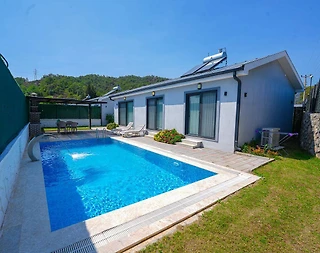 Fethiye Yanıklar'da Tesis İçerisinde, Kahvaltı Dahil, 3+1 Villa - 1