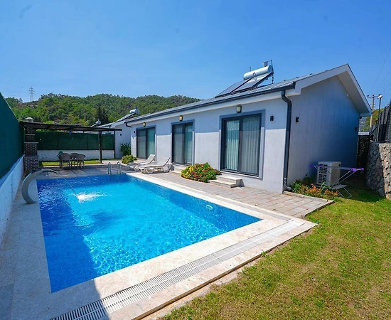 Fethiye Yanıklar'da Tesis İçerisinde, Kahvaltı Dahil, 3+1 Villa - 1