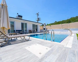 Fethiye Yanıklar'da Tesis İçerisinde, Kahvaltı Dahil, Konforlu Villa - 2