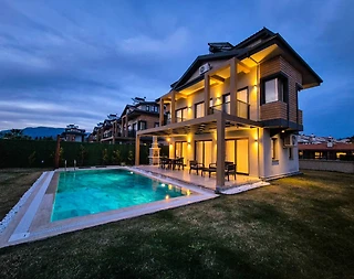 Fethiye Yanık'ta Doğa İçerisinde, Özel Havuzlu, Lüks Villa - 1
