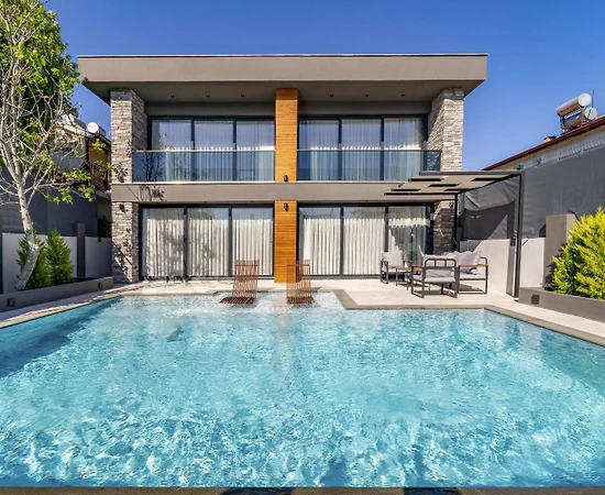 Fethiye Yeni'de Modern Tasarımlı, Özel Havuzlu, 8 Kişilik Villa - 1