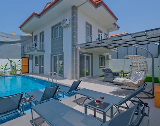 Fethiye Yeni'de Kalabalık Ailelere Uygun, Özel Havuzlu, İkiz Villa - 1
