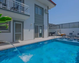 Fethiye Yeni'de Kalabalık Ailelere Uygun, Özel Havuzlu, İkiz Villa - 2
