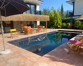 Fethiye Yeşilüzümlü'de Modern Tasarımlı, Özel Havuzlu, Konforlu Villa - 2