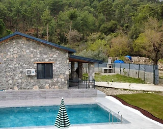 Fethiye Yeşilüzümlü'de Doğa İle İç İçe, Özel Havuzlu, 4 Kişilik Villa - 2