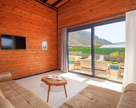 Fethiye Yeşilüzümlü'de Site İçerisinde, Özel Havuzlu, 4 Kişilik Villa - 3