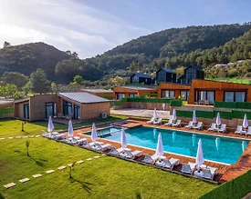 Fethiye Yeşilüzümlü'de Çekirdek Ailelere Uygun, Ortak Havuzlu, Kiralık Villa - 2