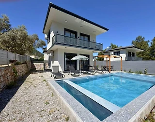 Fethiye Yeşilüzümlü'de Doğa İle İç İçe, Özel Havuzlu, Geniş Villa - 3