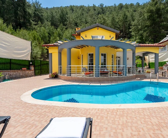 Fethiye Yeşilüzümlü'de Enfes Doğada, Özel Havuzlu, Kiralık Villa - 1